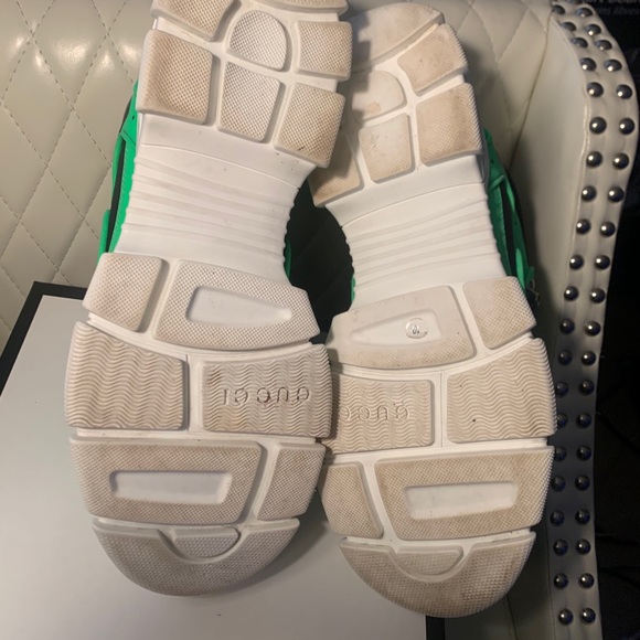 - Authentic Green And Black Gucci Flashtrek … - Picture 4 of 9